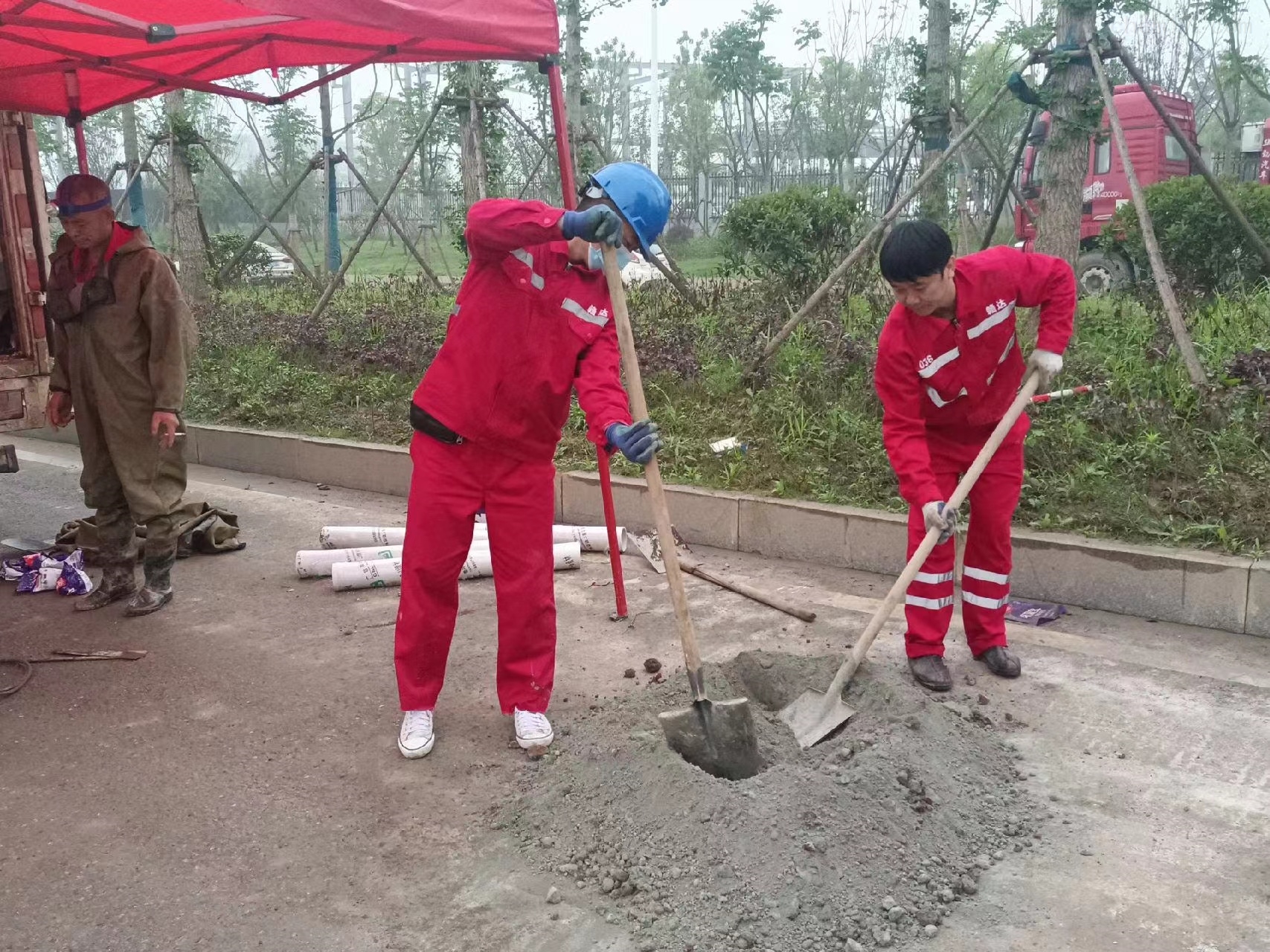 措勤管道疏通哪家好】及时进行市政管道清淤
