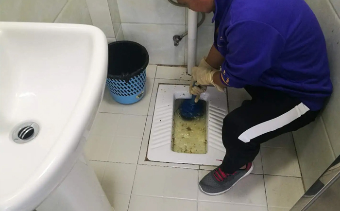 措勤疏通蹲坑